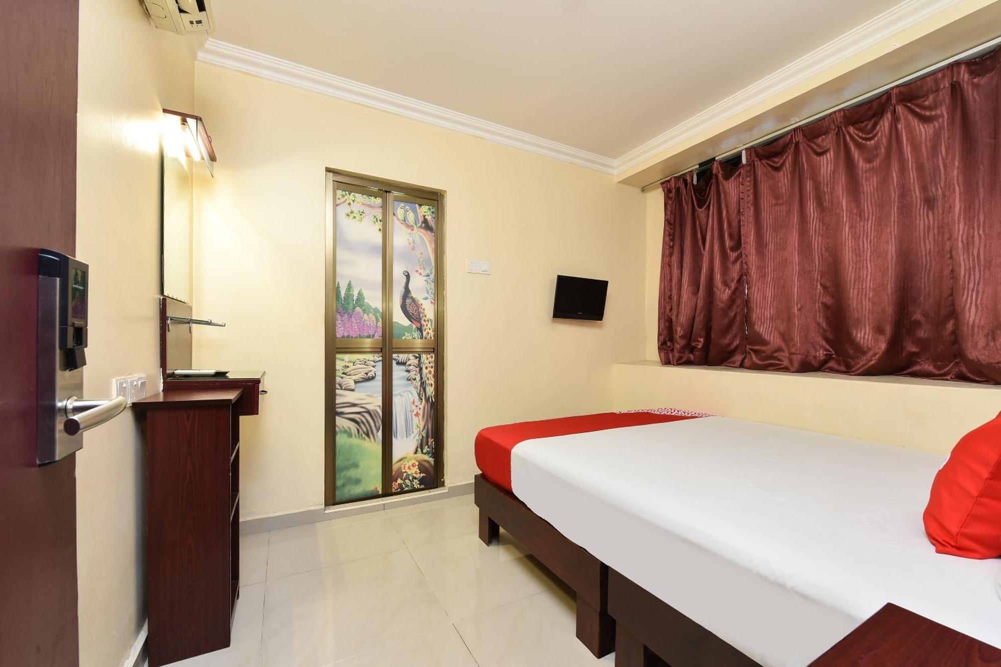 Super Oyo 90562 J Hotel Pj Petaling Jaya Bagian luar foto