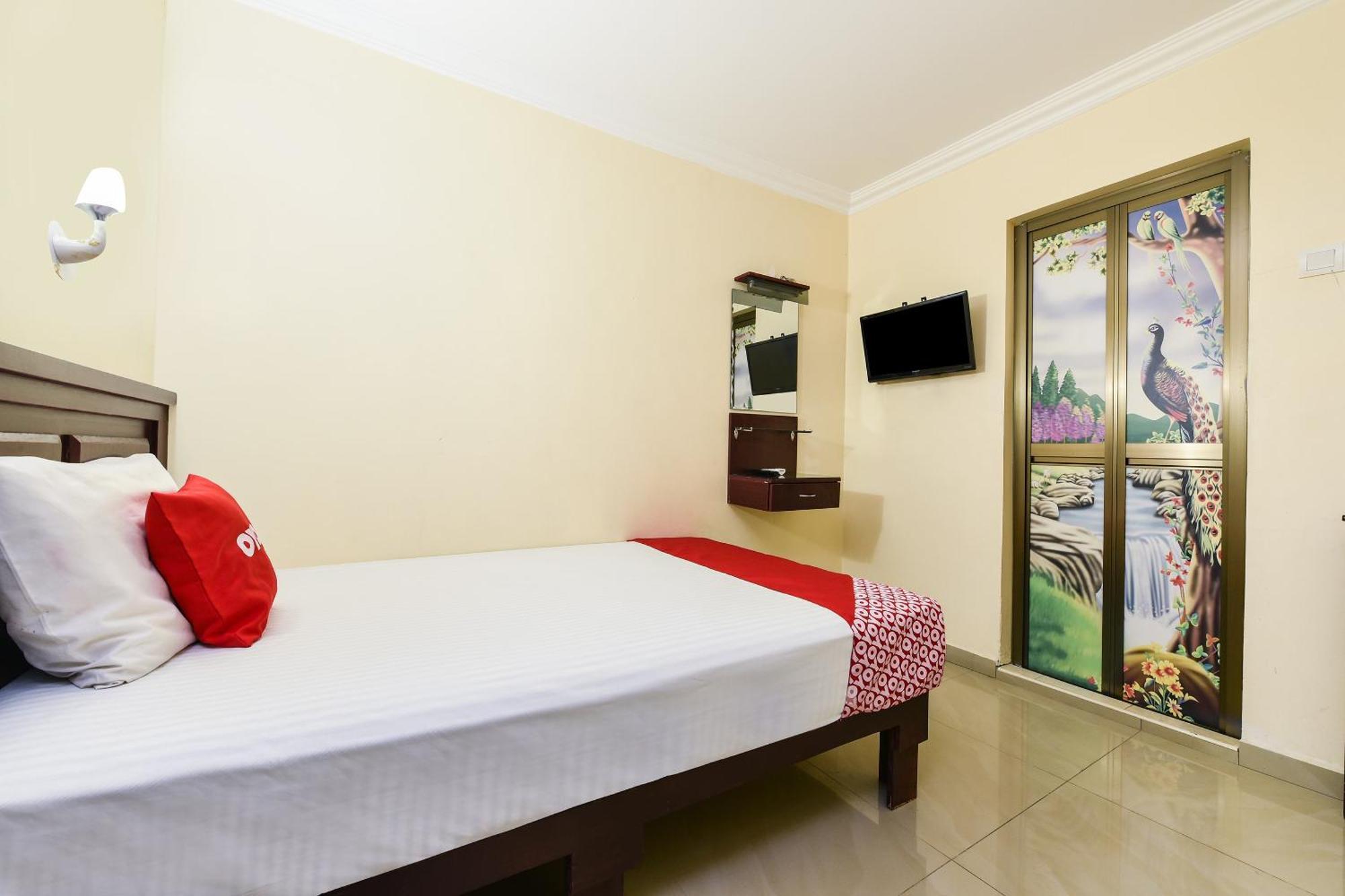Super Oyo 90562 J Hotel Pj Petaling Jaya Bagian luar foto
